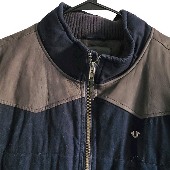 TRUE RELIGION Puffer Vest Blue Denim Leather‎ Trim Quilted M1WB015EG Size 3XL - Picture 3 of 13